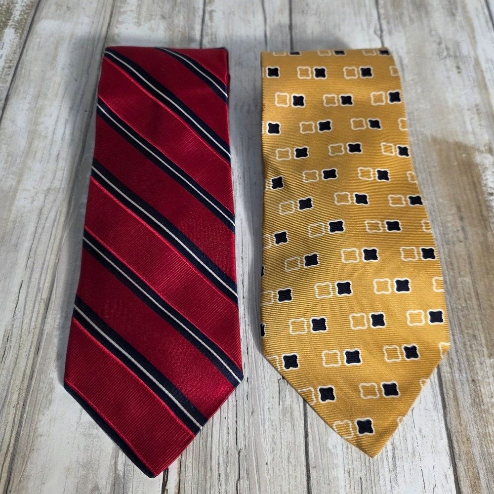 Tommy Hilfiger Mens Silk Necktie Bundle Red Striped & Yellow Geometric 2 Pack